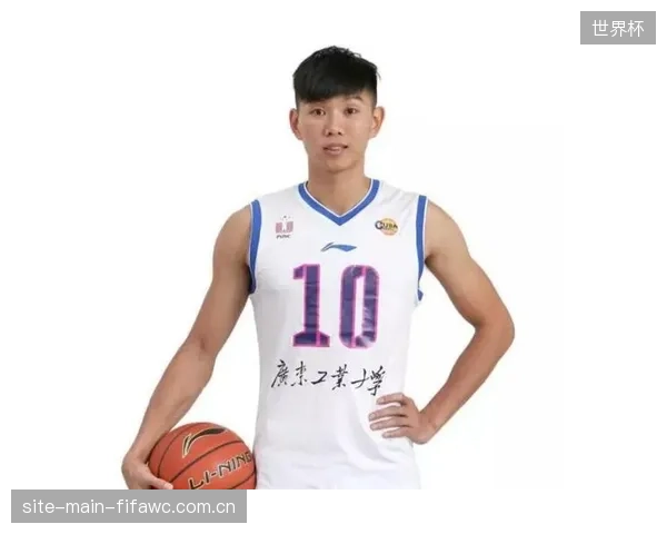 CBA新发布的《教练员数据能力白皮书》，首次为“数智教练”的评价与薪酬体系给出了明确定义